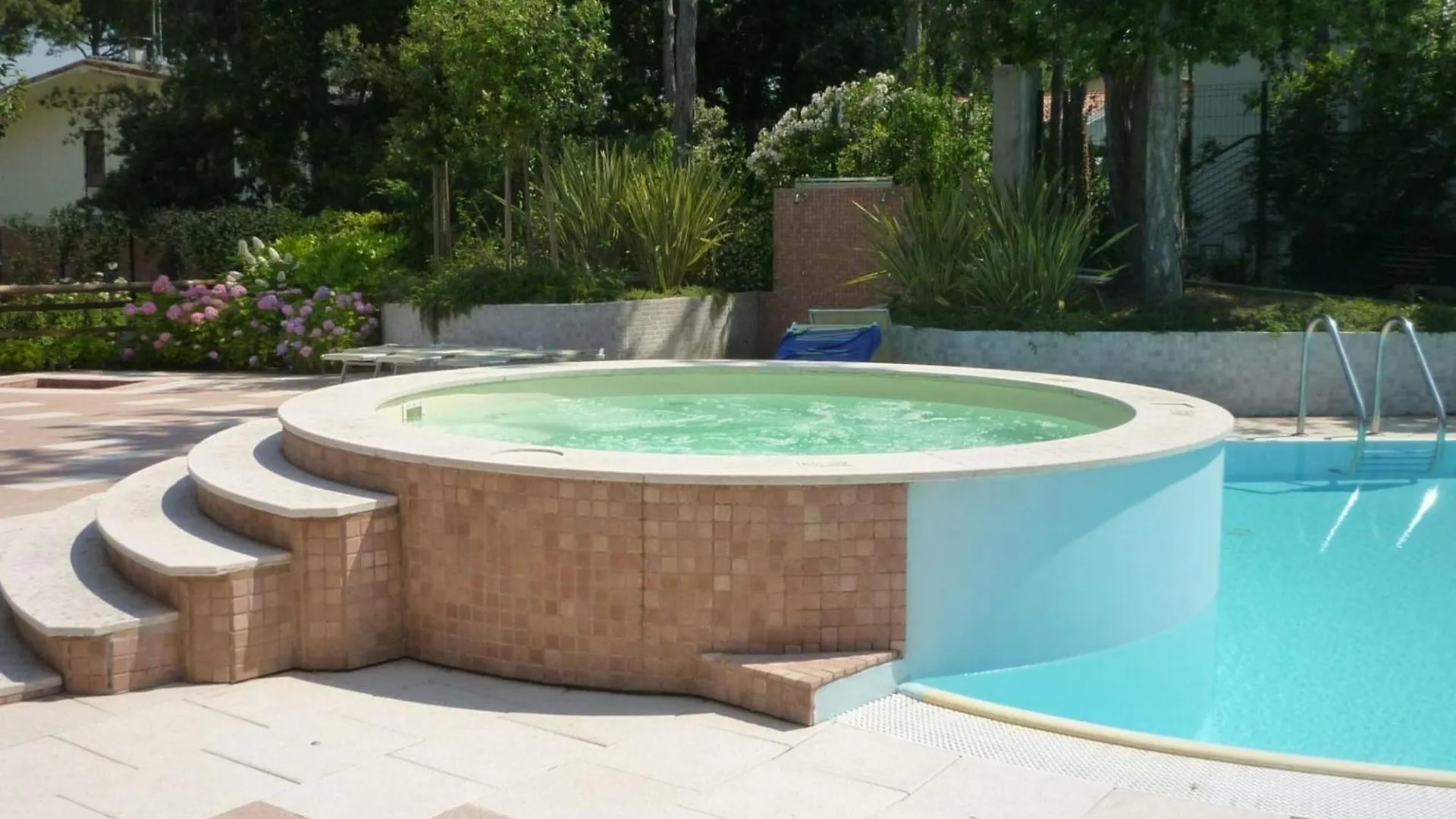 Apartmán Comfortable Flat With Pool And Green Space Bibione