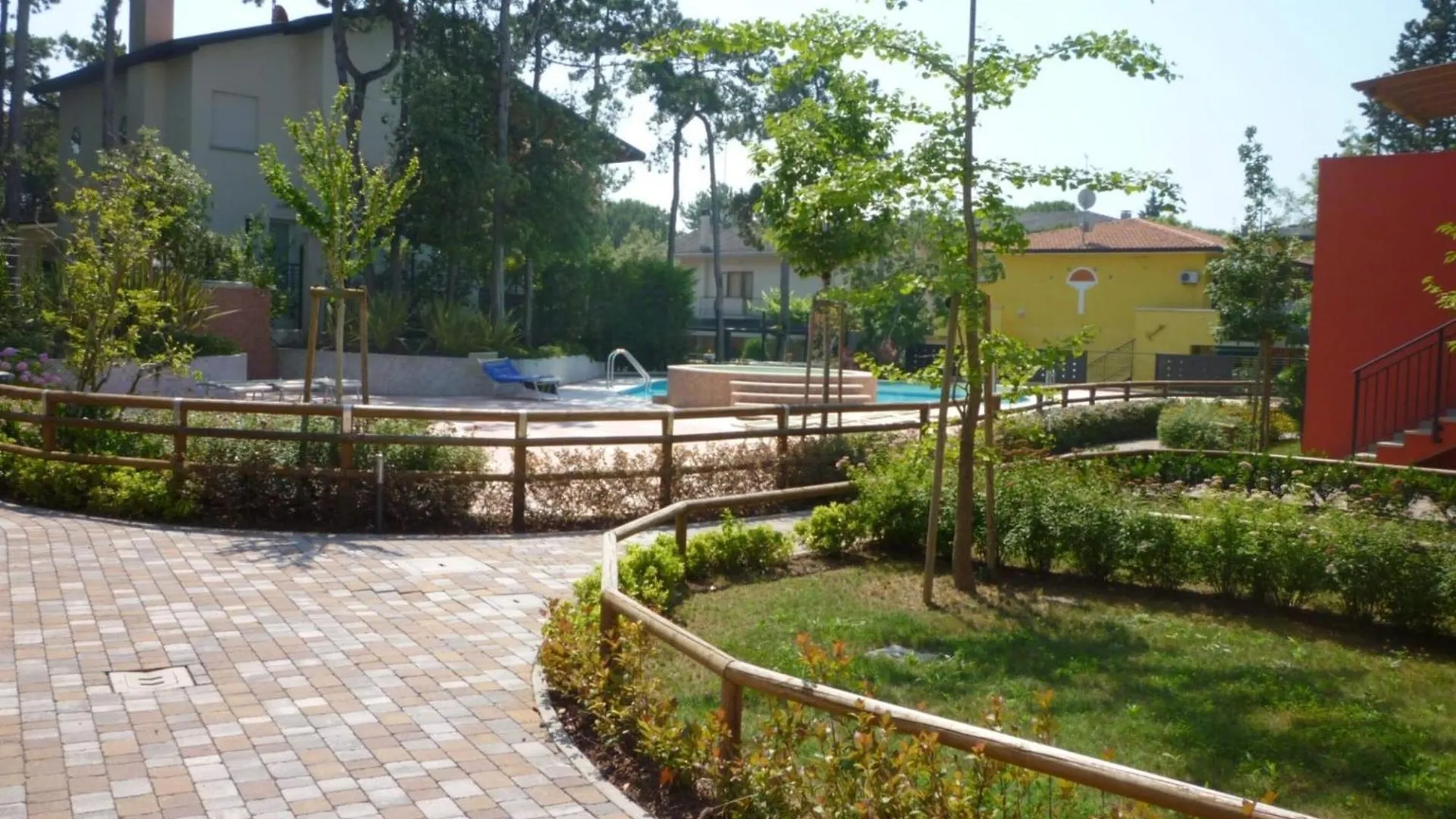 Comfortable Flat With Pool And Green Space Bibione Apartmán